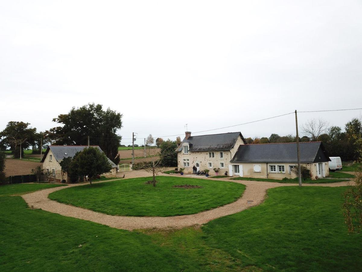 La Haye Georget Bed and Breakfast Feneu Exteriör bild